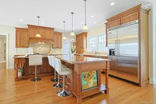 53 Harvest Dr, Scarsdale, NY 10583 - Photo 9