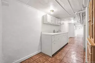 96-12 34th Ave, Corona, NY 11368 - Photo 27