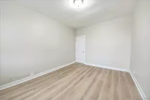 943 E 232nd St, Bronx, NY 10466 - Photo 5