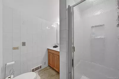 69 S Airmont Road, Suffern, NY 10901 - Photo 29