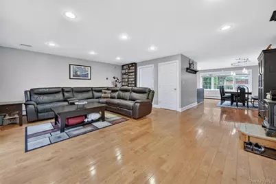 69 S Airmont Road, Suffern, NY 10901 - Photo 15