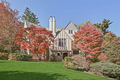 15 Carstensen Road, Scarsdale, NY 10583 - Photo 1