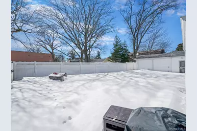 2721 Coldspring Road, Far Rockaway, NY 11691 - Photo 21