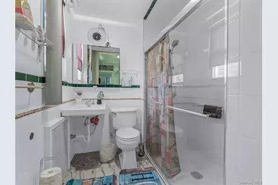 2721 Coldspring Road, Far Rockaway, NY 11691 - Photo 11