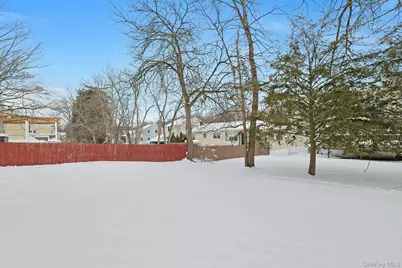 120 Albemarle Road, White Plains, NY 10605 - Photo 23