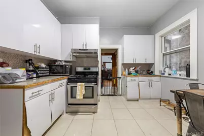 9412 Jamaica Avenue, Woodhaven, NY 11421 - Photo 13