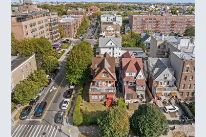 339 Ocean Parkway, Brooklyn, NY 11218 - Photo 9