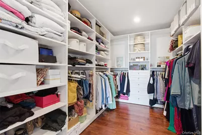 74 Old Post Lane, Mamaroneck, NY 10543 - Photo 17