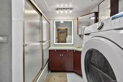 6372 74th Street, Middle Village, NY 11379 - Photo 27