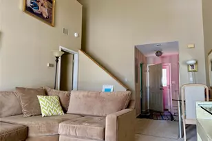 31 Anchor St, Freeport, NY 11520 - Photo 5