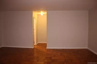 277 Bronx River Road #3M, Yonkers, NY 10704 - Photo 9