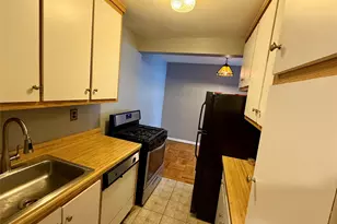 277 Bronx River Rd, Yonkers, NY 10704 - Photo 3