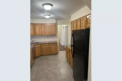 169 Tibbetts Road #1st Fl, Yonkers, NY 10705 - Photo 3