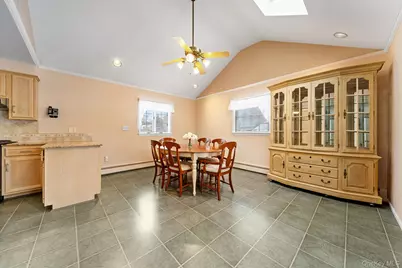 166 Parrott Road, West Nyack, NY 10994 - Photo 19