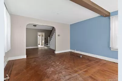 64 Watchogue Road, New York, NY 10314 - Photo 7