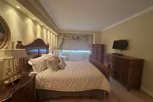 18-15 215th St, Bayside, NY 11360 - Photo 11