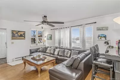 325 E Park Avenue, Long Beach, NY 11561 - Photo 25