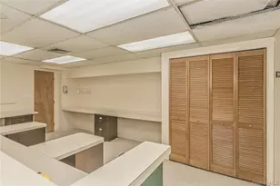 325 E Park Ave, Long Beach, NY 11561 - Photo 35