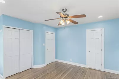 325 E Park Avenue, Long Beach, NY 11561 - Photo 17