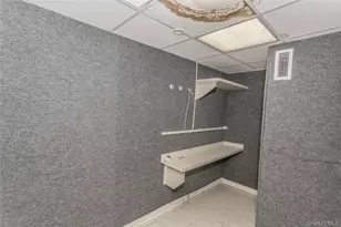 325 E Park Ave, Long Beach, NY 11561 - Photo 39