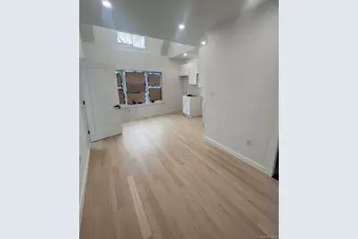 9307 69th Avenue, Forest Hills, NY 11375 - Photo 15