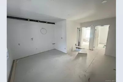 9307 69th Avenue, Forest Hills, NY 11375 - Photo 11