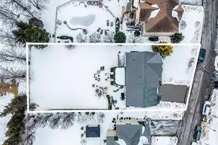 27 Avolet Ct, Mount Sinai, NY 11766 - Photo 39