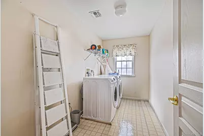 27 Avolet Court, Mount Sinai, NY 11766 - Photo 29