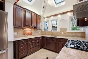 79 Red Ground Rd, Roslyn Heights, NY 11577 - Photo 5