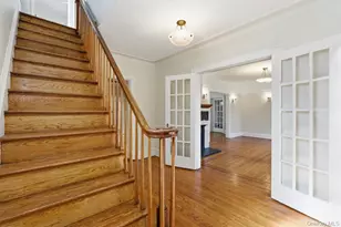 79 Red Ground Rd, Roslyn Heights, NY 11577 - Photo 11