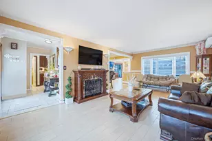 481 May Ln, East Meadow, NY 11554 - Photo 5