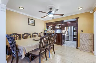 481 May Ln, East Meadow, NY 11554 - Photo 9