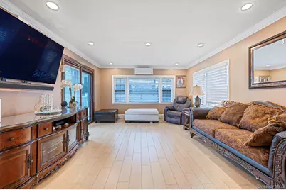 481 May Lane, East Meadow, NY 11554 - Photo 15