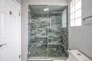 481 May Ln, East Meadow, NY 11554 - Photo 23