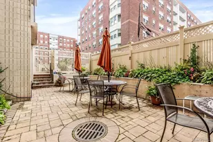 740 E Broadway, Long Beach, NY 11561 - Photo 19