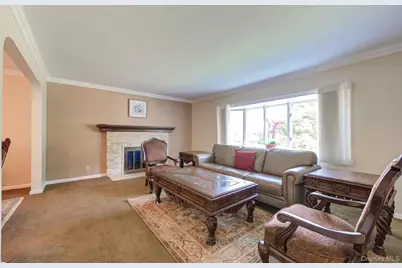 74 Mulberry Ave., Garden City, NY 11530 - Photo 3