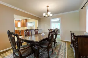 74 Mulberry Ave, Garden City, NY 11530 - Photo 5