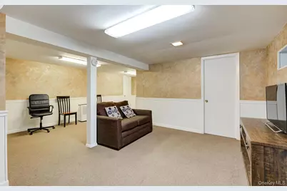 74 Mulberry Ave., Garden City, NY 11530 - Photo 17