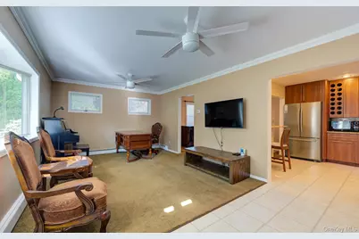 74 Mulberry Ave., Garden City, NY 11530 - Photo 9