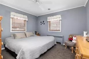 449 51st St, Lindenhurst, NY 11757 - Photo 9