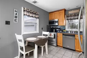 449 51st St, Lindenhurst, NY 11757 - Photo 5