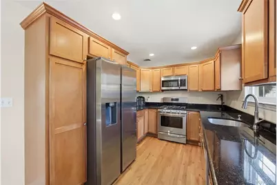 147 Ruth Street, West Islip, NY 11795 - Photo 7