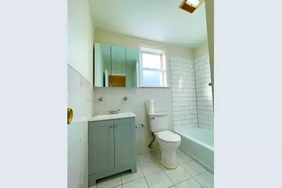 [Address not provided], New Hyde Park, NY 11040 - Photo 13