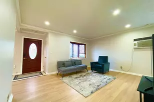 [Address not provided], New Hyde Park, NY 11040 - Photo 3