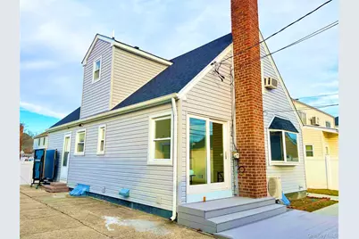 [Address not provided], New Hyde Park, NY 11040 - Photo 1