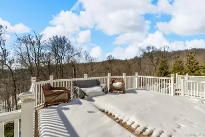 19 Sassinoro Boulevard, Cortlandt Manor, NY 10567 - Photo 49