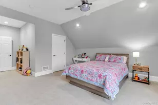 19 Sassinoro Blvd, Cortlandt Manor, NY 10567 - Photo 29