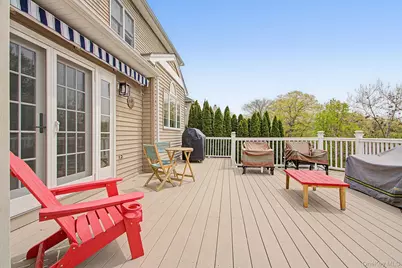 19 Sassinoro Boulevard, Cortlandt Manor, NY 10567 - Photo 45