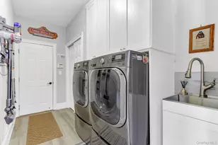 19 Sassinoro Blvd, Cortlandt Manor, NY 10567 - Photo 33