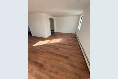 184 E Fulton Avenue, Roosevelt, NY 11575 - Photo 9